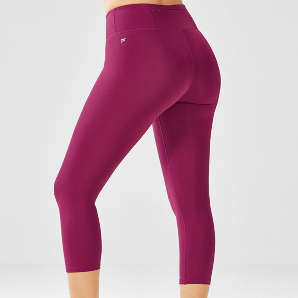 FABLETICS DARK ROSE POWERLITE RUN CROP LEGGING NWT ZIPPER POCKET XS